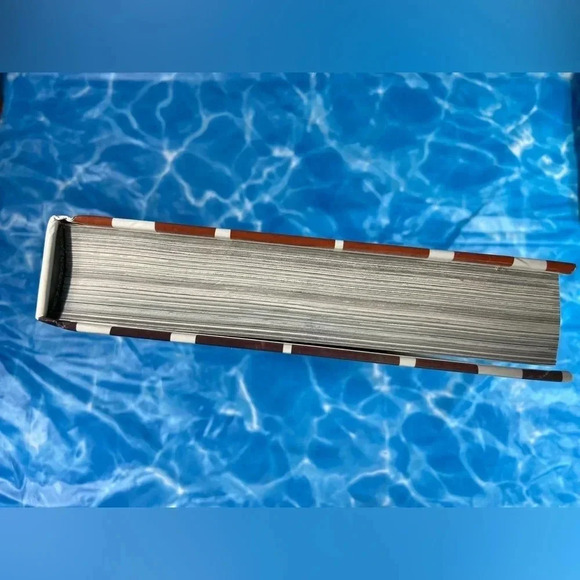 Metal Gear Solid - Deluxe Edition - New, Beautiful, Epic - 556 Pages - Very Rare - Picture 11 of 14